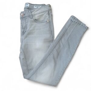 Kensie Jeans Women’s Size 2/26 Light Gray‎ wash Skinny Stretch Denim Neutral
